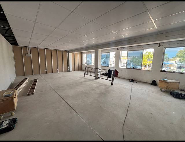69M² OFFICE TO LET IN AUDAS ESTATE